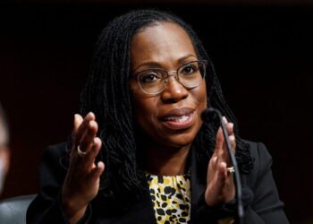 미국 최초 흑인 여성 대법관 지명…233년 '유리천장' 깨져