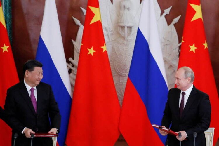 2019년 모스크바를 방문한 시진핑 중국국가주석이 푸틴 러시아 대통령을 만나고 있다. 사진/ 로이터