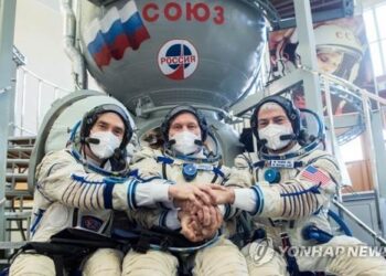 이 시기에 러시아 소유스 타고 귀환하는 미국 우주비행사 난감하네