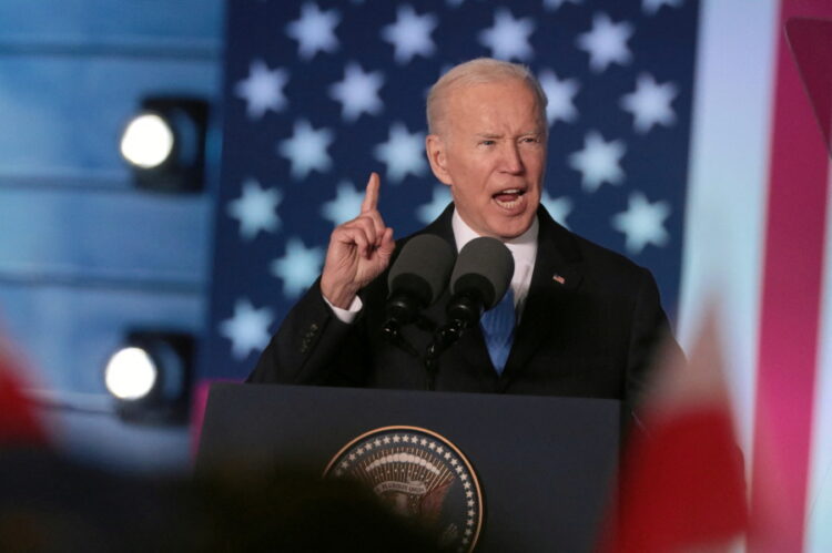 조 바이든 대통령 이 3월 26일 폴란드 바르샤바를 방문해 러시아의 우크라이나 침공에 대한 연설을 하고 있다. 로이터.