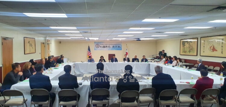 한인회 이사회, 김윤철 전 회장 정회원 자격 박탈