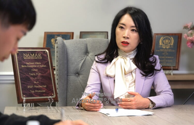 작년만 집 105채 판매 '탑 프로듀서 프레지던트' 수상 김효지 대표