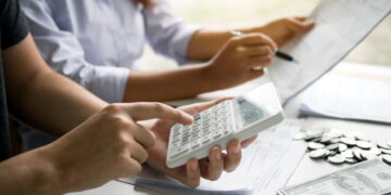 부양자녀 없는 저소득층 최대 1500불 환급...올해 달라진 세법