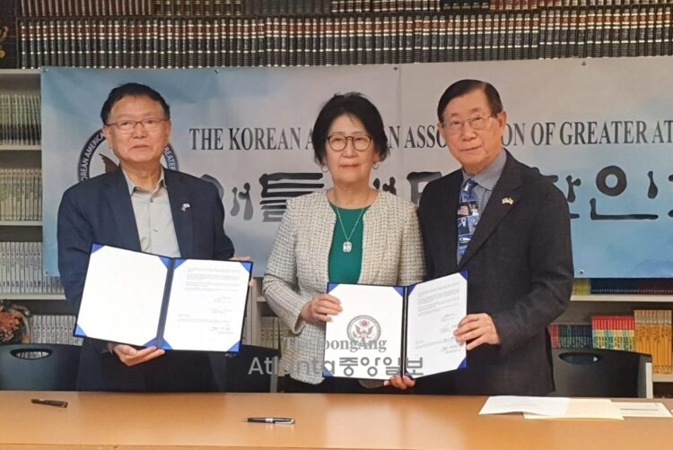 한인회관 제기능 되찾기를 주 패밀리재단, 40만불 출연