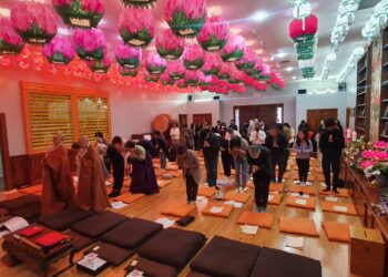 전등사 30년 맞아 감개무량