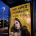 오클라호마 시티의 버스 정류장에 설치된 광고판. 임산부를 대상으로 하는 입양 서비스를 알리고 있다. REUTERS/Evelyn Hockstein