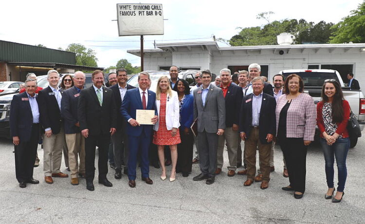 조지아 소득세율 단계적 인하 확정... 켐프 주지사 서명