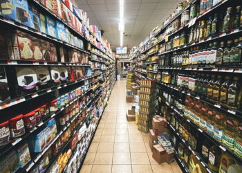 4월 소비자물가, 시장전망 웃돈 8.3%↑…인플레 지속 시사