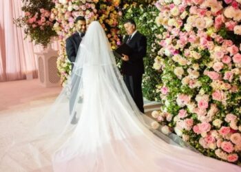 브리트니 스피어스가 10일 12세 연하인 남편 샘 아스가리와 결혼했다. 인터넷 캡처.