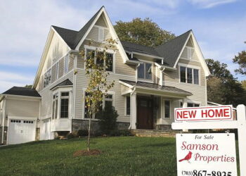 주택 중간가 사상 첫 40만달러 돌파…매매 건수는 넉 달 연속 감소