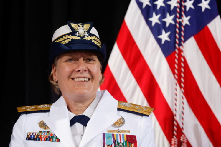 여성 4성 장군이 해안경비대 사령관 임명…미군 역사상 최초