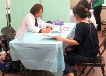 성 루가 의료 봉사회의 진료 현장. 사진 / kmccga.com