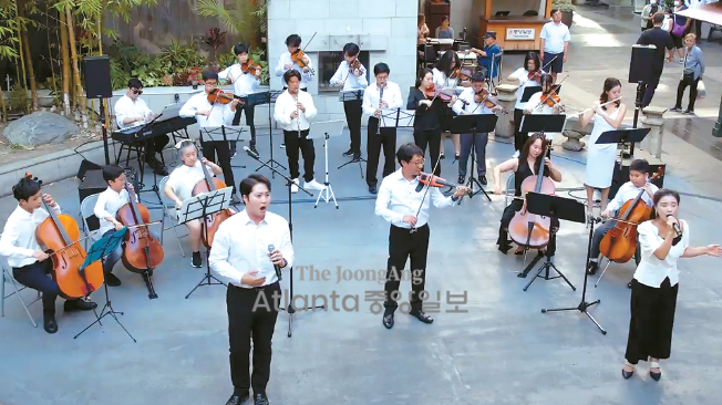 한인 2세들의 광복절 플래시몹에 등장한 '아리랑 애국가' 화제