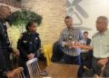 지난 해 9월16일 조지아한인범죄예방위원회가 마련한 디캡 카운티 셰리프국과 의  '커피 위드 캅' 행사에서 한인 주민들과 셰리프국이 의견을 교환하고 있다. 사진 / 중앙일보