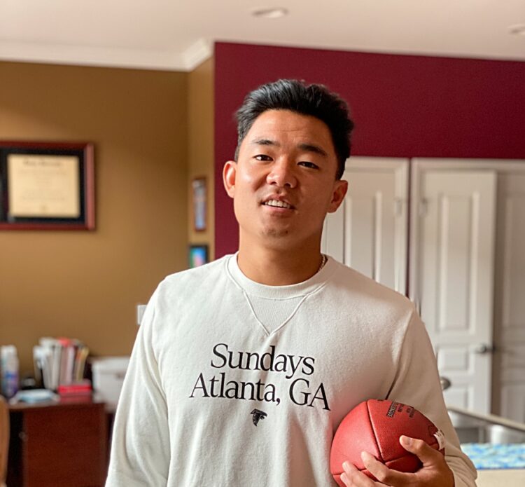 한식 먹어야 힘나요 잔치국수 요리 즐기는 NFL 최고 키커 구영회