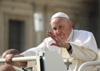 사제·수녀들도 포르노 봐 교황의 경고