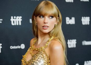 2022년 9월 토론토 국제 영화 페스티벌(TIFF)에 참석한 테일러 스위프트. 로이터 사진.