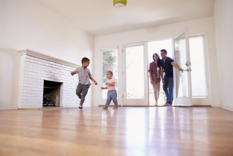 집 장만 힘들어진 미국…첫 주택 구매자 평균연령 역대 최고