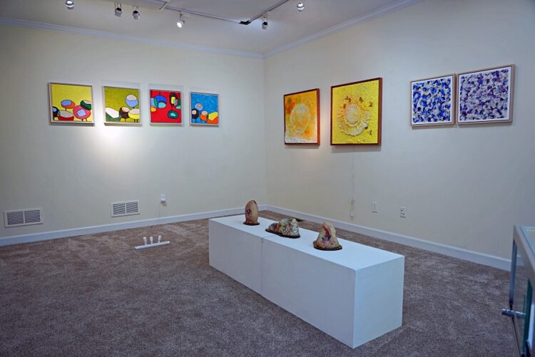 '과거-현재-미래' 잇는 한지 작품 전시회