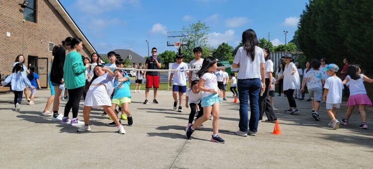 섬기는 한국학교 운동회