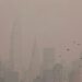 6월7일 맨해튼 스카이라인이 캐나다 산불 스모그로 가려져있다. 로이터