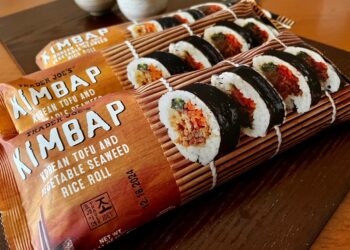 250t 순식간에 완판…트레이더조 화제의 '냉동김밥' 비법은