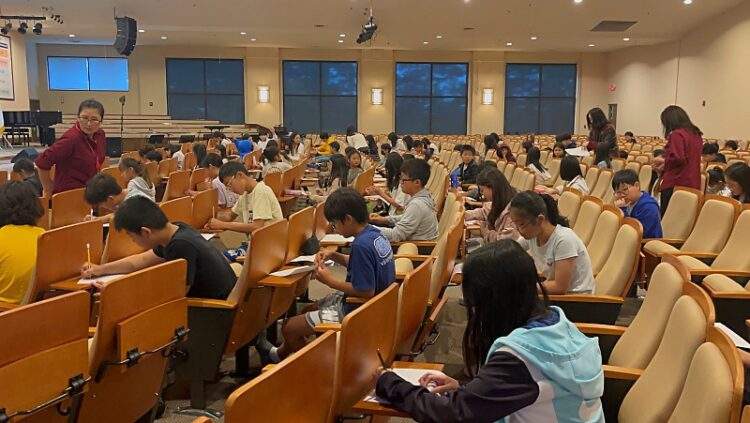 동남부 한글 글짓기 대회 2백여 한인 학생 참여