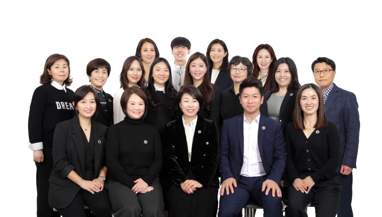 2023년 부동산협회 임원진 [출처 GAKARA 홈페이지]