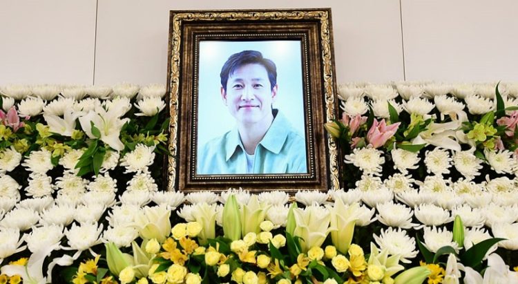 '기생충'으로 사랑받던 '나의 아저씨'가 떠났다…이선균 쓸쓸한 부고