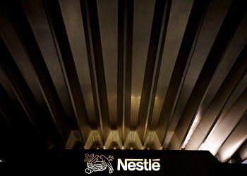 "시대가 변했다..." 160년 분유 명가도 이제부턴 '노인식품' 주력