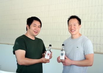 도라빌서 한국 전통 소주 빚는 한인 2세...'민화 스피릿'의 제임스 김 대표