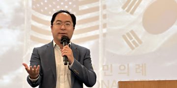 앤디 김 의원 "해리스와 한인 커뮤니티 많은 대화…훌륭한 파트너"