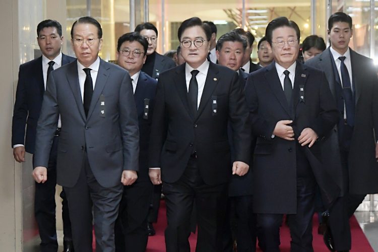 "崔대행 헌법재판관 셋 중 2명만 임명 강력유감…국회 논의 왜곡" 우원식 국회의장