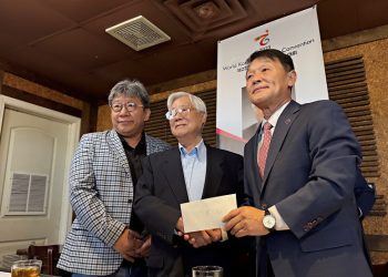 (왼쪽부터) 강신범 공동운영본부장, 조중식 회장, 이경철 총회장. 윤지아 기자