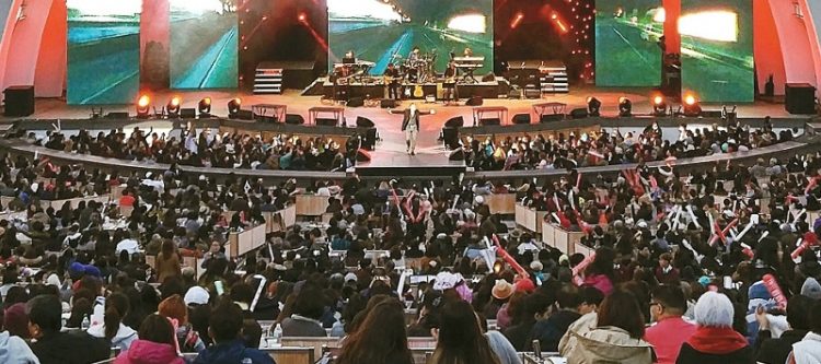 콘서트 티켓 가격 급등으로 소비자들의 부담이 커지고 있다. LA지역에서 개최된 한 공연장 모습. 박낙희 기자