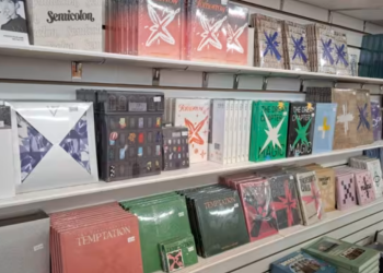 조지아주 둘루스의 케이팝 네이션 매장 내부.