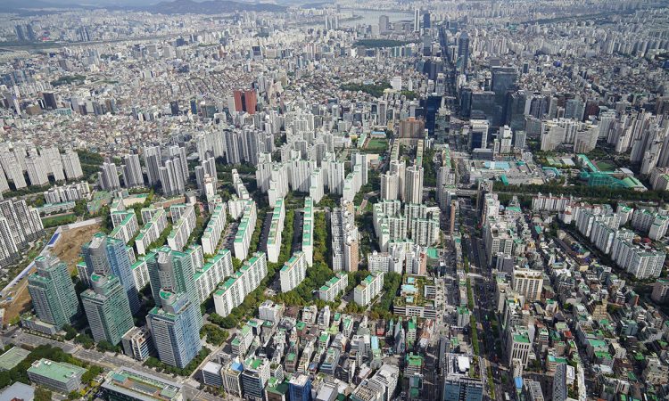 7일 국세청은 “편법 증여·소득 탈루·임대소득 누락 등 탈세 혐의가 확인된 외국인 49명을 상대로 고강도 조사를 벌이고 있다”고 밝혔다.