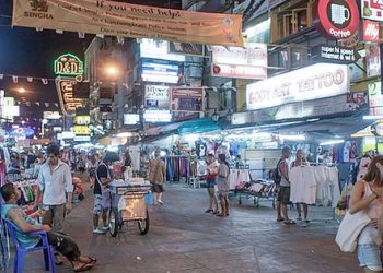 태국 방콕의 카오산로드. 중앙포토