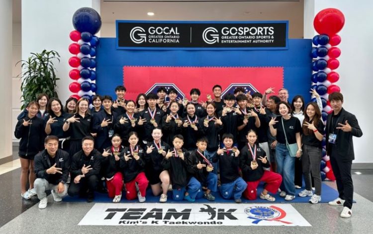 2025 USAT 전국챔피언십에 출전한 킴스케이 태권도 소속 선수들.