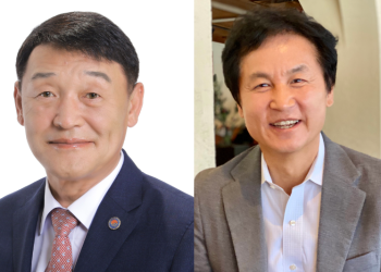 이경철 회장과 김형률 운영위원.