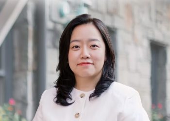 사라 박 후보는 캠페인 규모에 감사하면서도 한인 투표가 늘어난 것이 가장 기쁘다고 말했다.