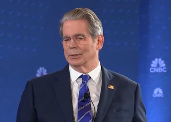 스콧 베센트 미국 재무부 장관은 15일 한국과의 무역 협상이 마무리 단계라고 밝혔다. CNBC 캡쳐