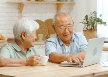 원금을 유지하면서 매년 4%씩 인출해 생활비로 쓸 수 있는 규칙을 제시했던 빌 벤젠이 최근 인출 비율을 4.7%로 올리는 새 모델을 제시했다.