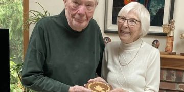 2021년 8월 함께 생을 마감하기로 한 90대 미국인 부부. 사진 홈페이지 캡처