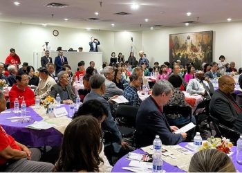 8일 오후 4시부터 시작된 행사에 참석자들이 행사장을 가득 메웠다.