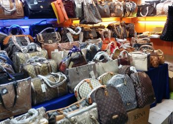 인도네시아 짝퉁 시장. 기사 내용과 관련 없음. [출처 셔터스톡 / ahmad.faizal]