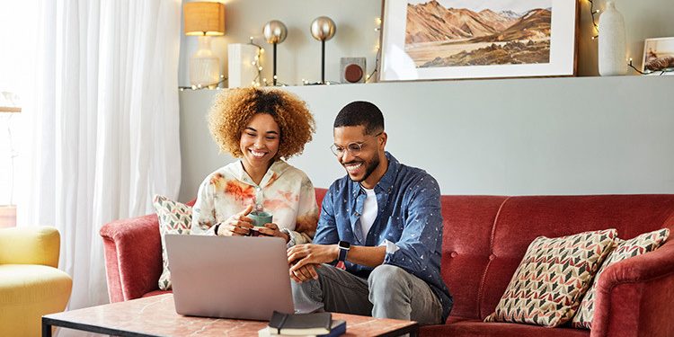 스테이트팜이 지난 1년간 자동차 보험료를 평균 10% 이상 인하했다고 조지아 보험당국은 발표했다. [홈페이지 캡처]