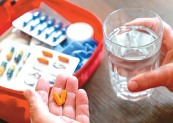 65세 이상 고령층에서 펜타닐과 자극제 혼합 약물 과다복용이 젊은층 수준으로 급증하고 있다.