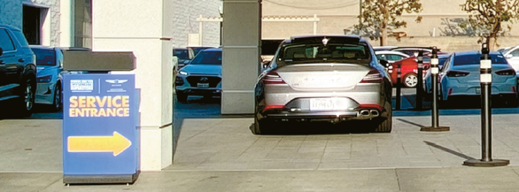 한인들은 한국차에 대해 잦은 고장과 서비스에 대한 불만이 가장 큰 것으로 나타났다. LA 지역 한 한국차 딜러 서비스 센터 모습. 박낙희 기자