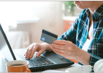 65세 이상 고령층이 연평균 소득 6만5468달러에 연 평균 지출 6만87달러로 여유 자금 확보가 매우 힘든 것으로 나타났다.